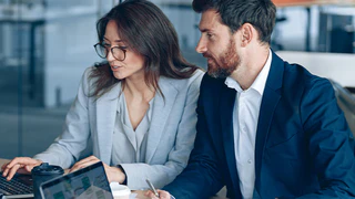 Webinare für CPQ + AIA® Lösungen